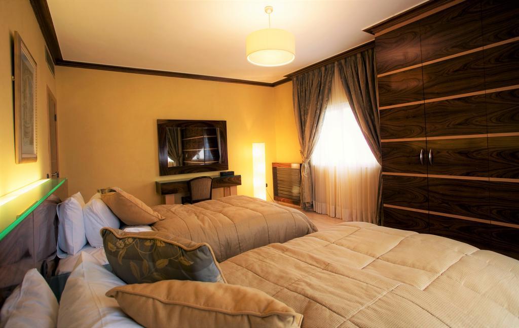 ביירות Lahoya Suites מראה חיצוני תמונה