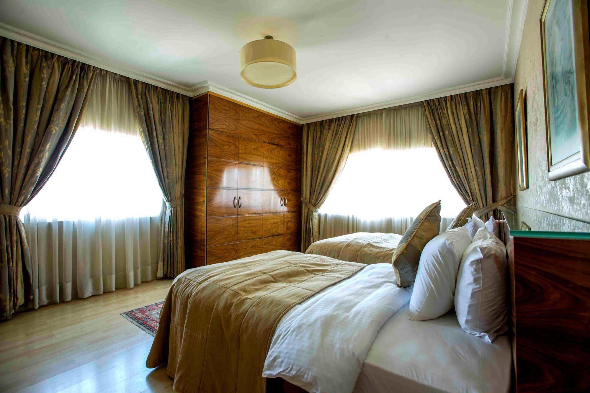 ביירות Lahoya Suites מראה חיצוני תמונה