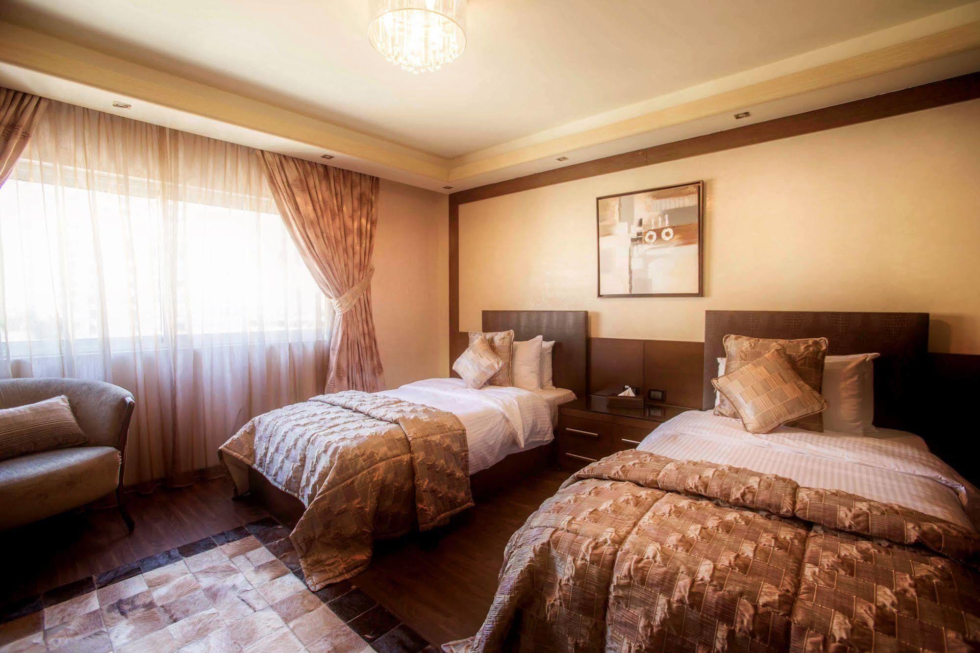 ביירות Lahoya Suites מראה חיצוני תמונה