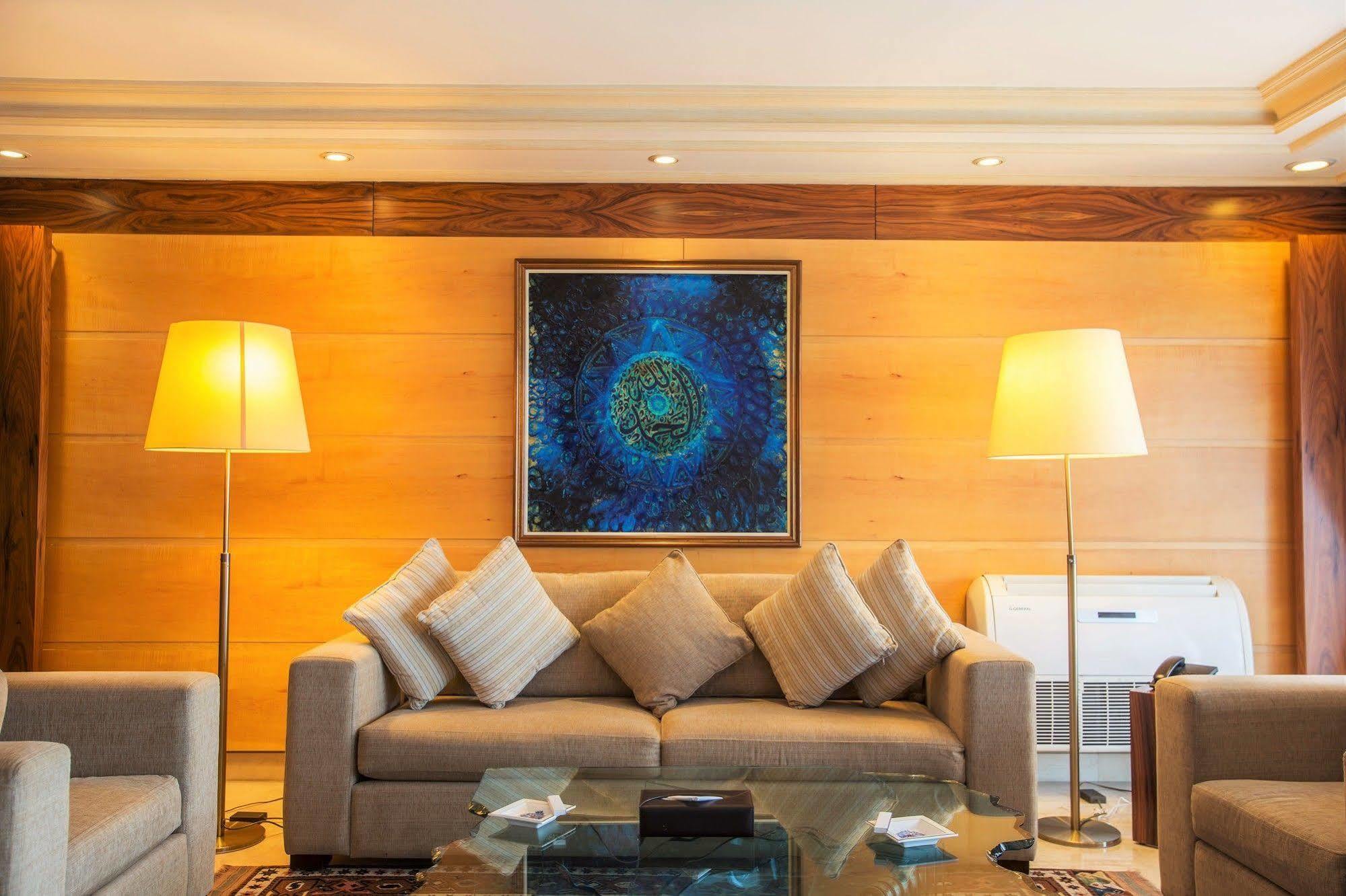 ביירות Lahoya Suites מראה חיצוני תמונה