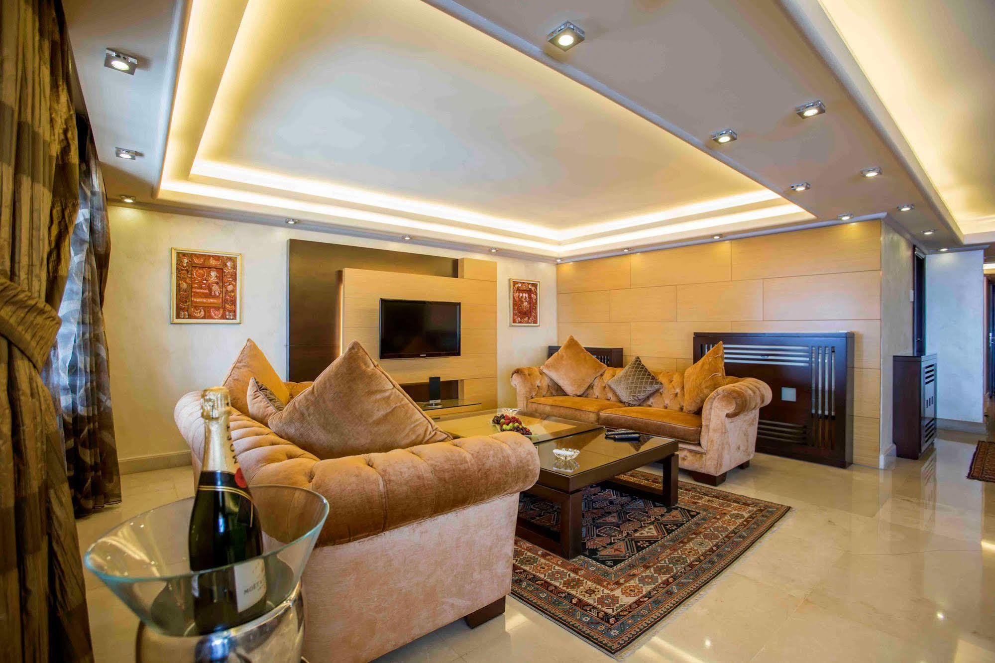 ביירות Lahoya Suites מראה חיצוני תמונה