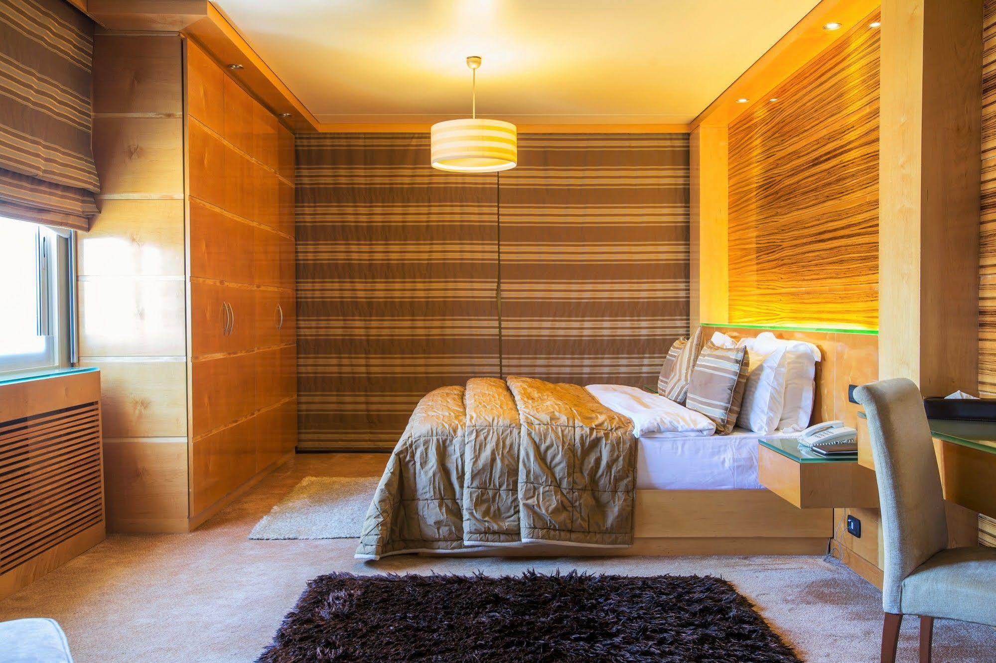 ביירות Lahoya Suites מראה חיצוני תמונה